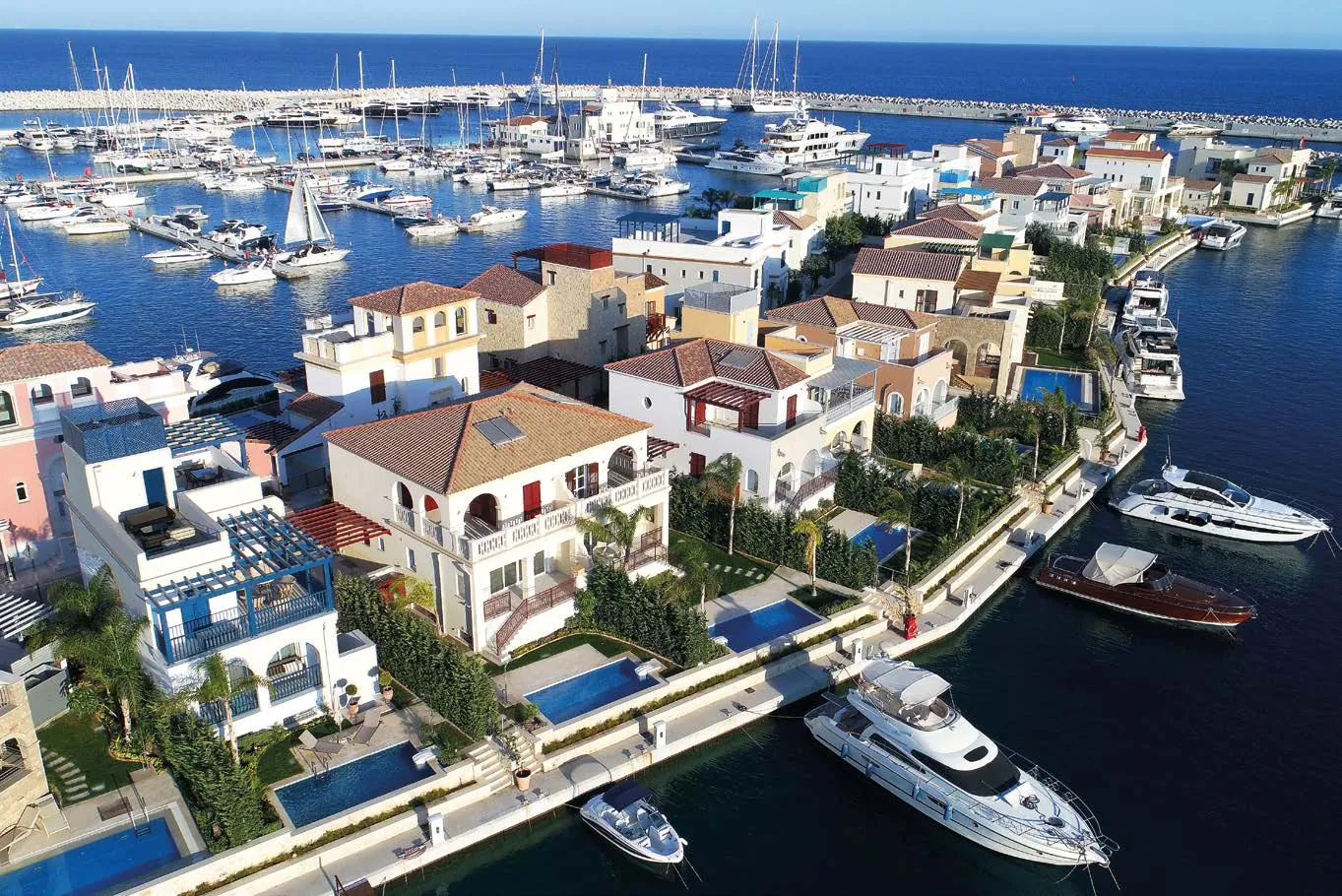 Castle Residences — new development in Limassol Marina, Limassol 7
