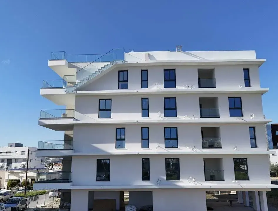 Azure Residence — новостройка в Ларнаке, Agios Nikolaos 1