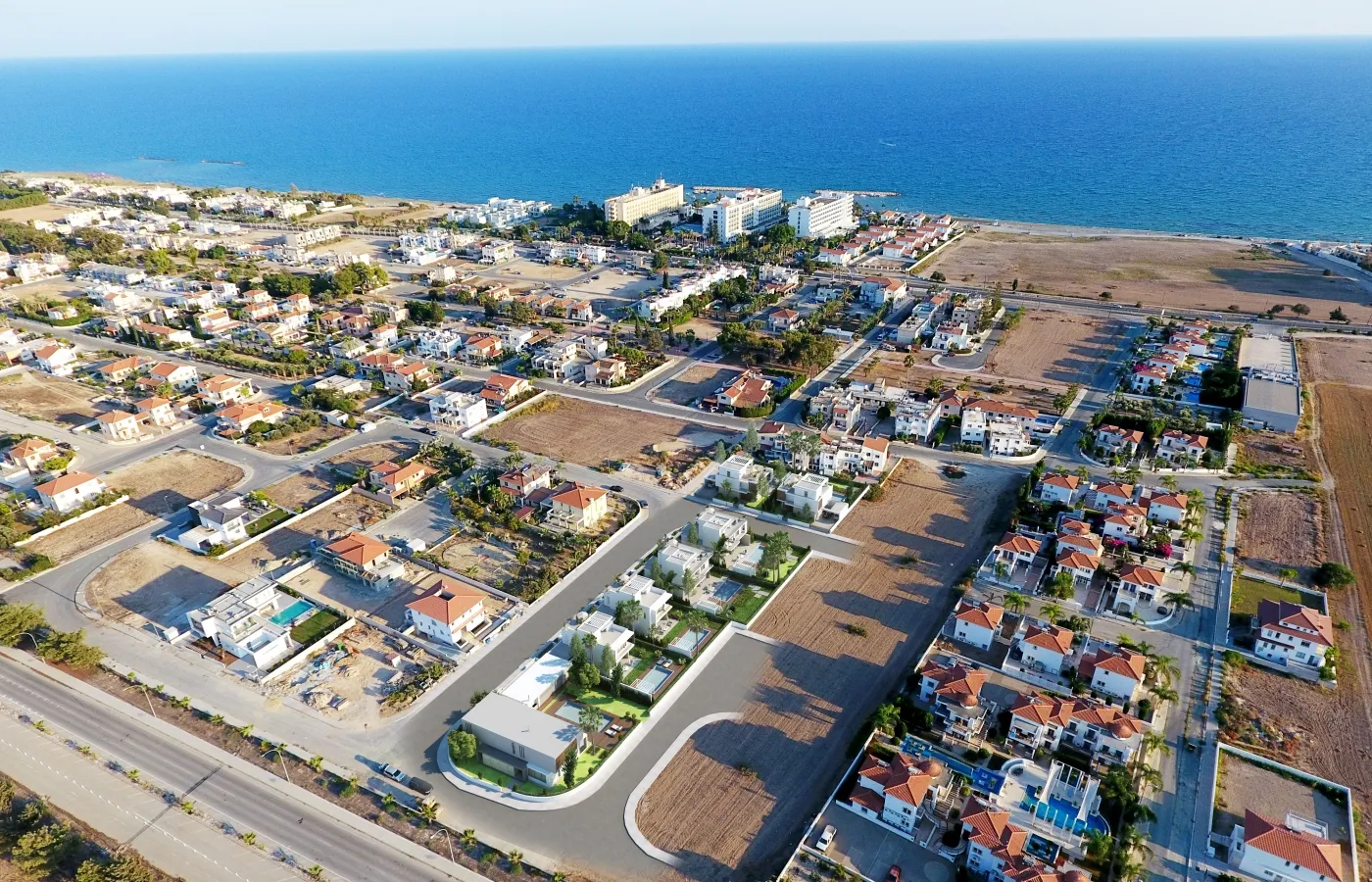 Golden Bay Deluxe Villas — new development in Dhekelia Road, Larnaca 1