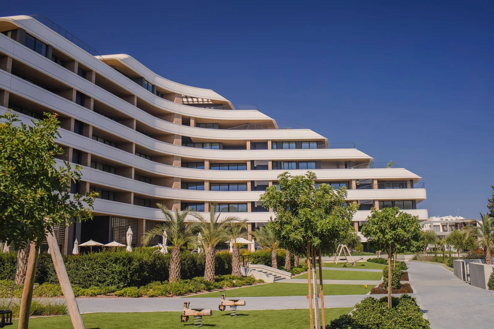 Eden Roc — new development in Germasogeia, Limassol 3