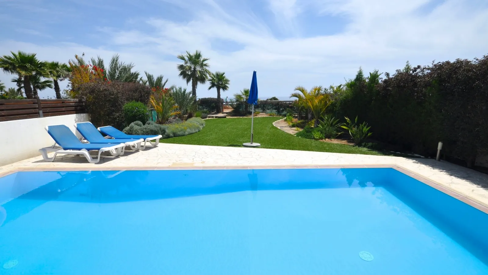 Faros Luxury Apartments — new development in Pervolia, Larnaca 1