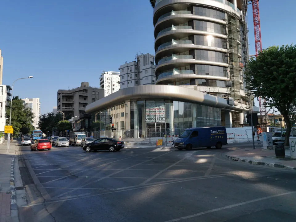360 Shops — new development in Makariou, Nicosia 6